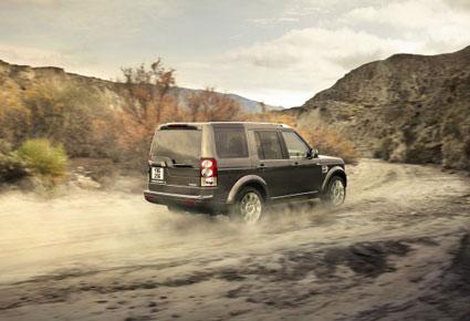 PURSUIT من LR4 قدرات فائقة على مختلف أنواع التضاريس